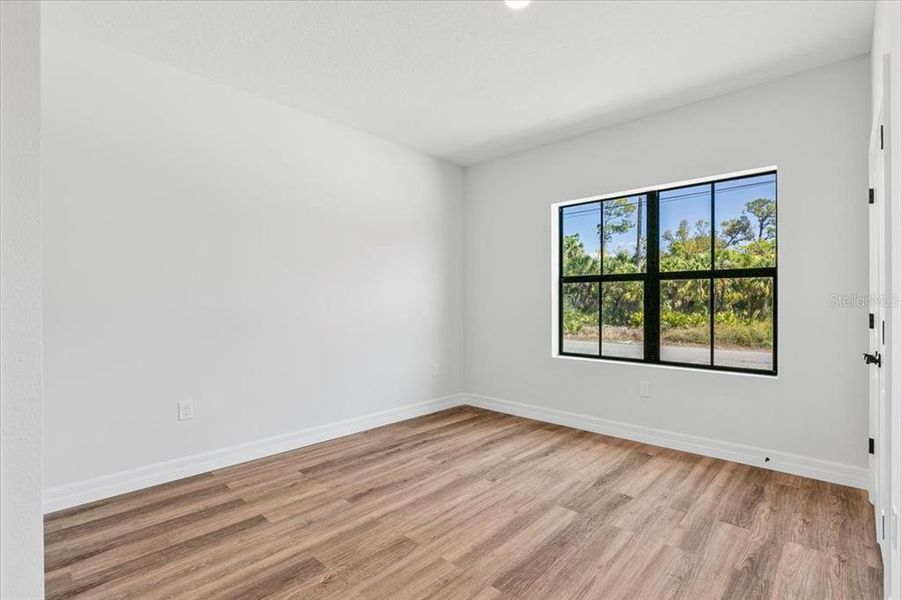 Spacious, unfurnished interior of a new home in , North Port (Image 31).