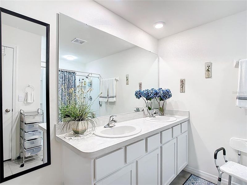 Furnished interior view inside a new home in Huntington Ridge, Ocala (Image 26).