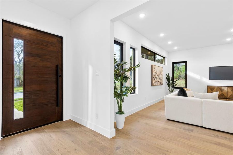 Furnished interior view inside a new home in , Dallas (Image 30).