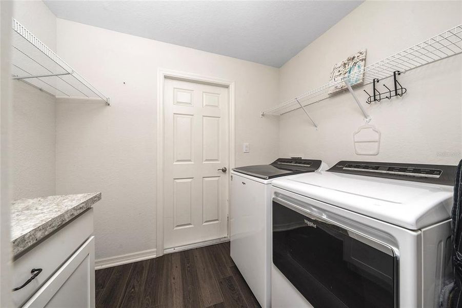 Furnished interior view inside a new home in , Davenport (Image 12).