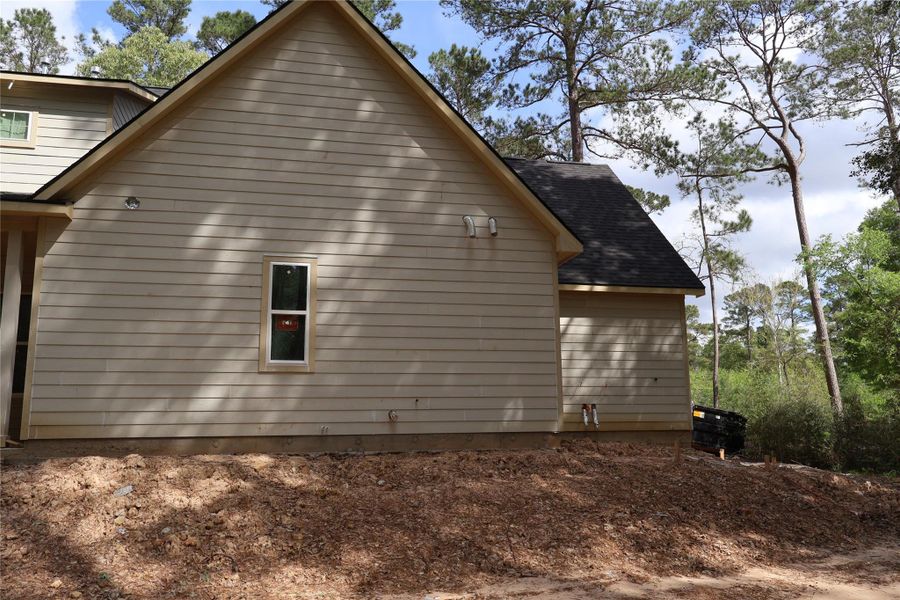 Exterior details and patio area of a home in , Magnolia (Image 4).