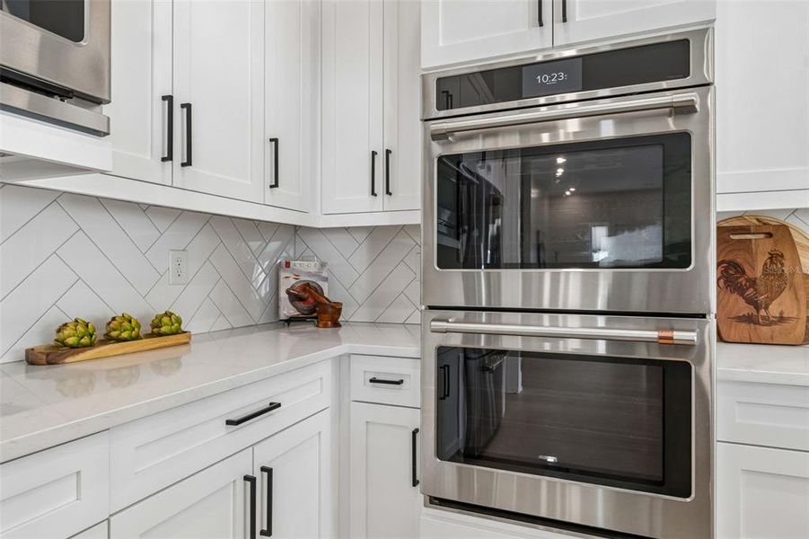 Furnished interior view inside a new home in , Tampa (Image 39).