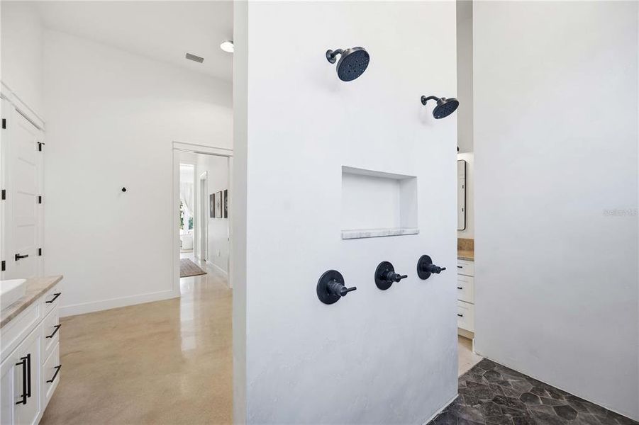 Image 82 of a home in .