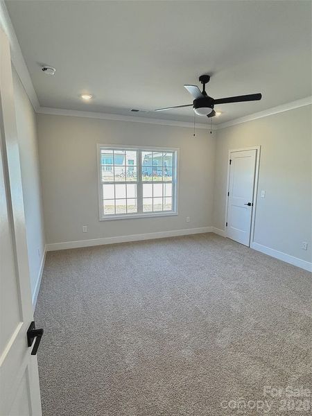 Spacious, unfurnished interior of a new home in Kerns Ridge, Salisbury (Image 17).