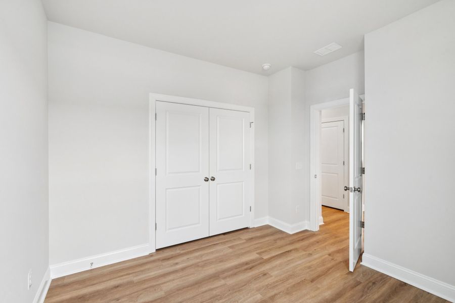 Spacious, unfurnished interior of a new home in Nexton, Summerville (Image 19).