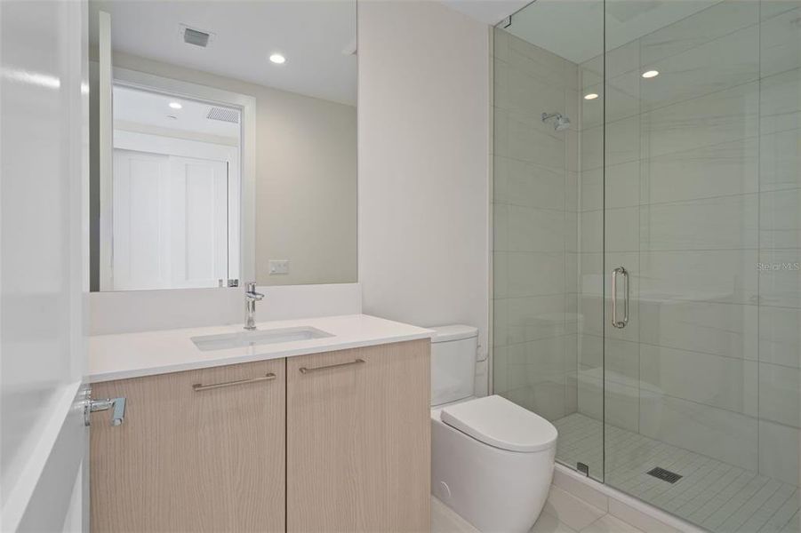 Furnished interior view inside a new home in , St. Petersburg (Image 14).