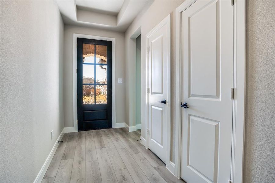 Spacious, unfurnished interior of a new home in West Crossing, Anna (Image 14).