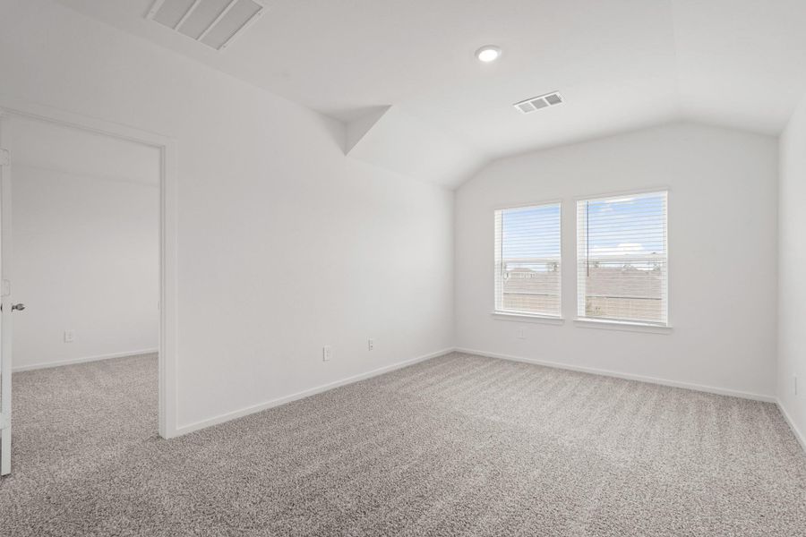 Spacious, unfurnished interior of a new home in Presswoods, Splendora (Image 24).