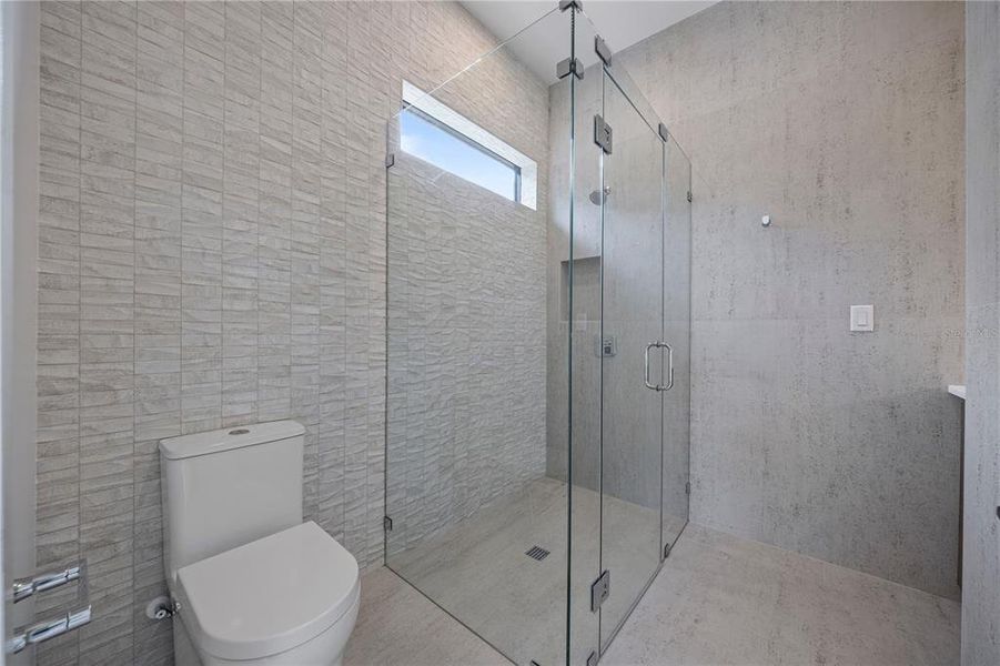 Furnished interior view inside a new home in , St. Petersburg (Image 20).