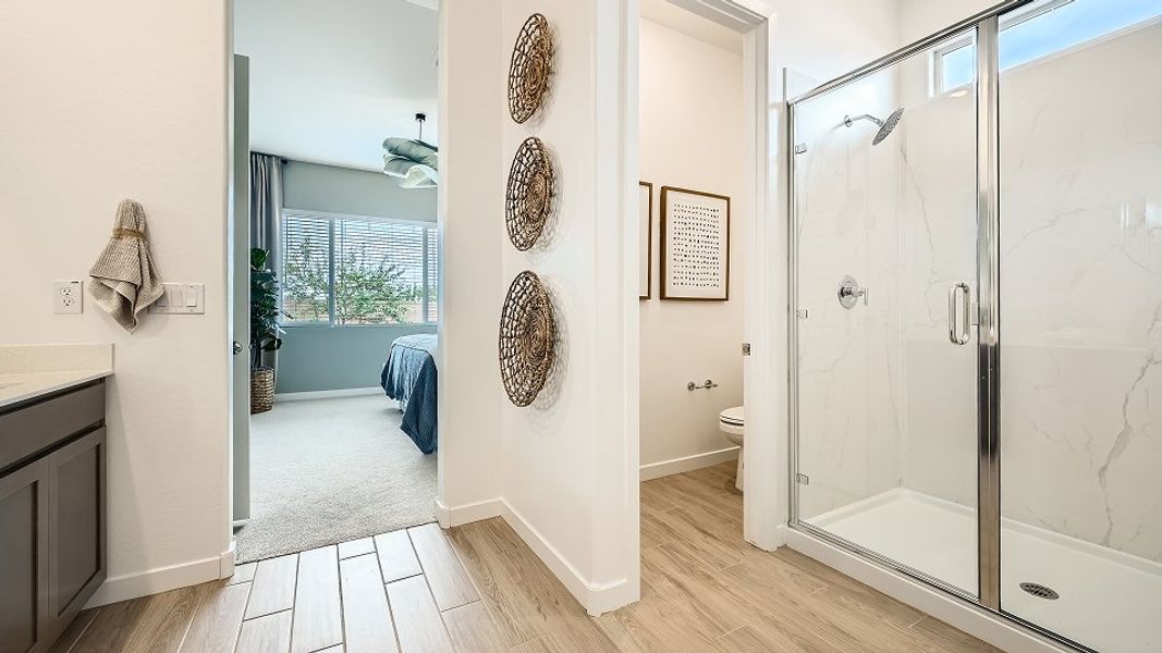 072525 5090 Sierra Owners Bath 2of2 F1