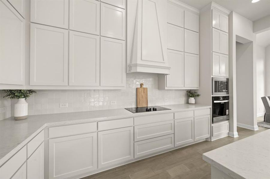 4818 Nomad- Kitchen-4