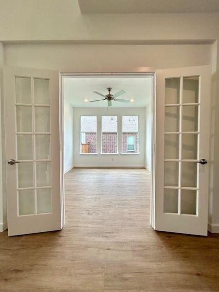 Spacious, unfurnished interior of a new home in Legacy Hills, Celina (Image 6).