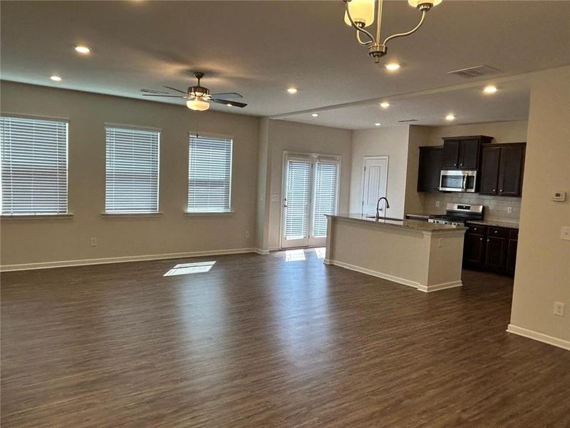 Spacious, unfurnished interior of a new home in , Dawsonville (Image 46). Spacious, unfurnished interior of a new home in , Dawsonville (Image 46).