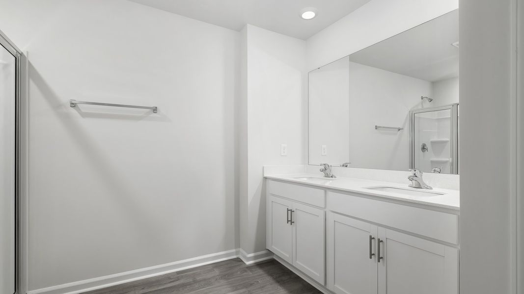 Furnished interior view inside a new home in Willow Mill, Thomasville (Image 6).