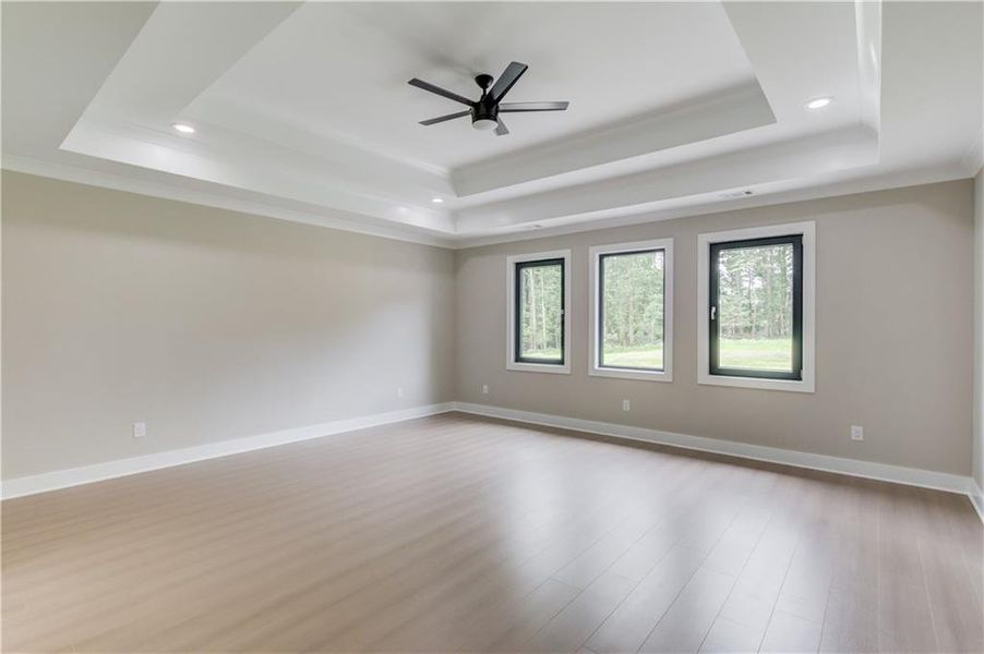 Spacious, unfurnished interior of a new home in , Auburn (Image 32).