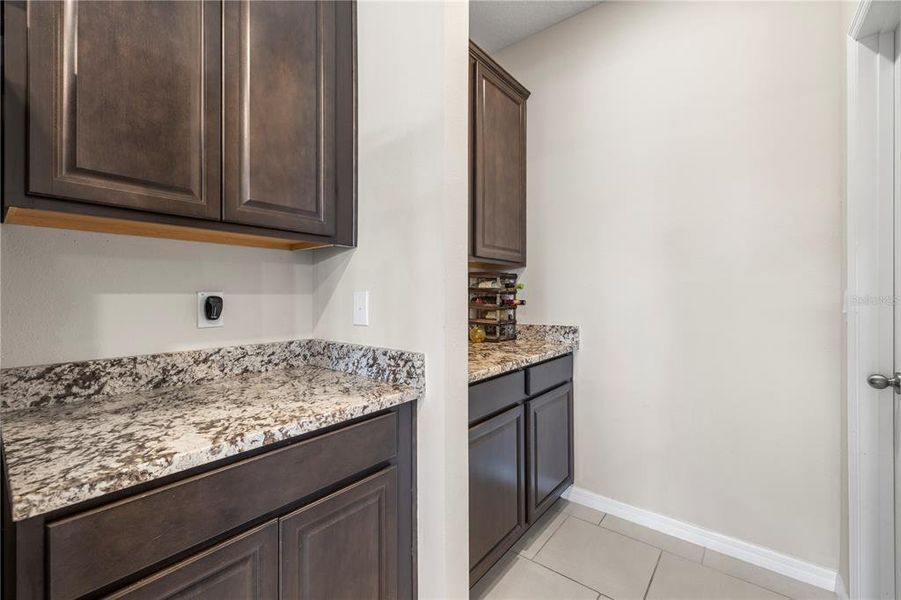 Furnished interior view inside a new home in , Wesley Chapel (Image 14).