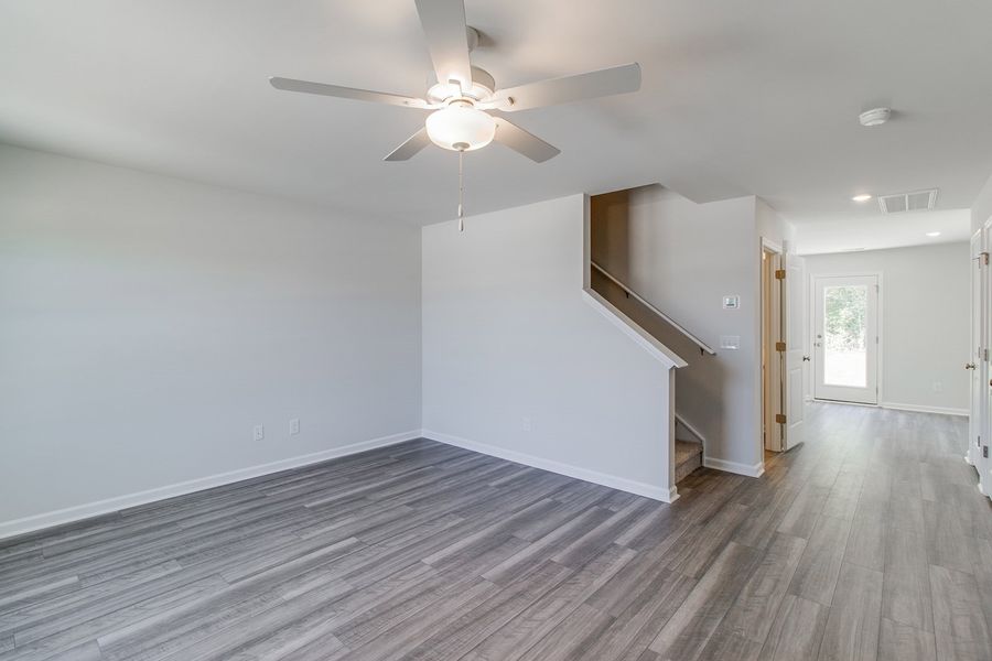 Spacious, unfurnished interior of a new home in Haynes Park, Columbia (Image 14).