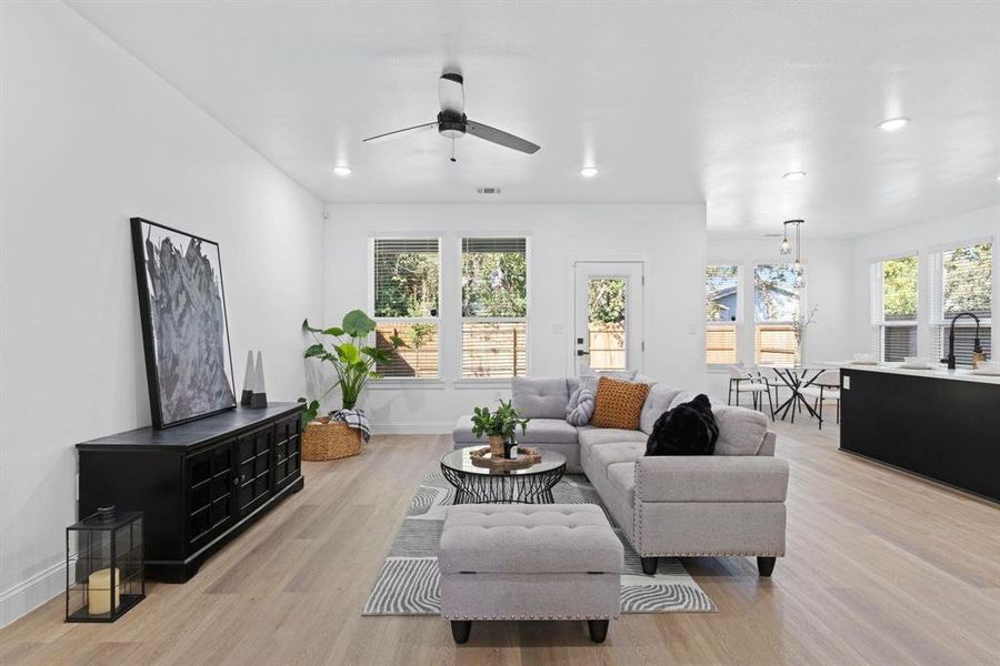 Furnished interior view inside a new home in , Dallas (Image 15).