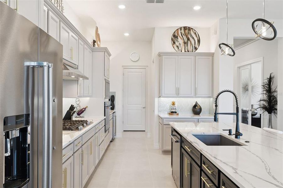 Furnished interior view inside a new home in , Minneola (Image 14).