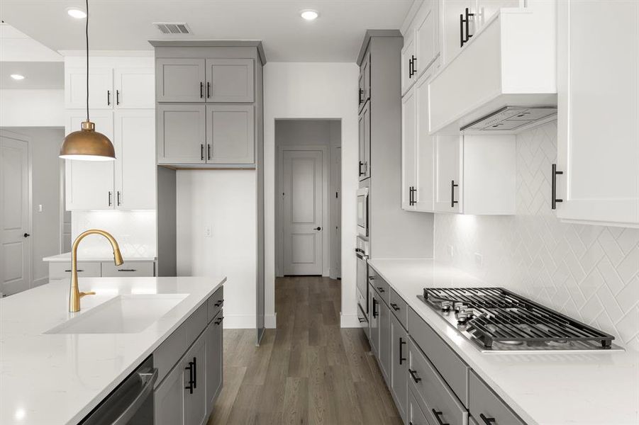 14. 2149 Ten Mile - Kitchen (3) 14. 2149 Ten Mile - Kitchen (3)