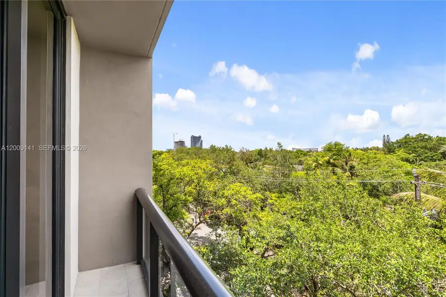 Exterior details and patio area of a home in , Miami (Image 21).