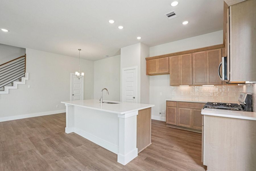 Furnished interior view inside a new home in Cay Landing, Houston (Image 10).