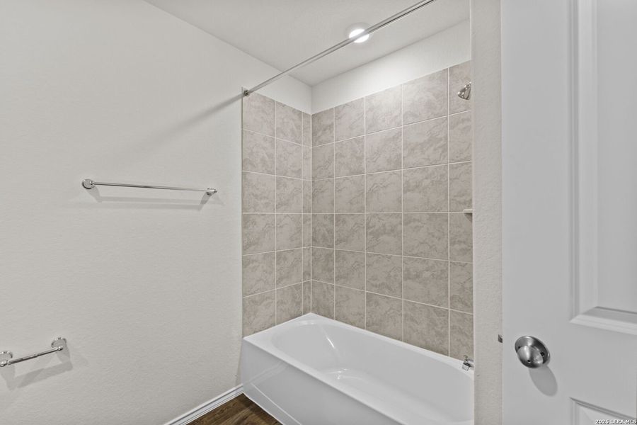 Furnished interior view inside a new home in Laurel Vistas, San Antonio (Image 7).