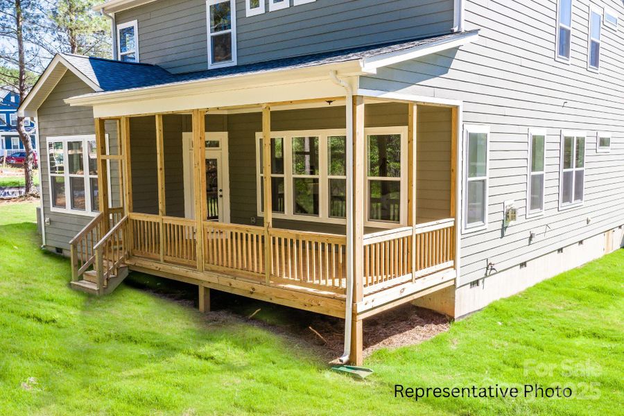 Exterior details and patio area of a home in Edmunds Farm, Clover (Image 4).