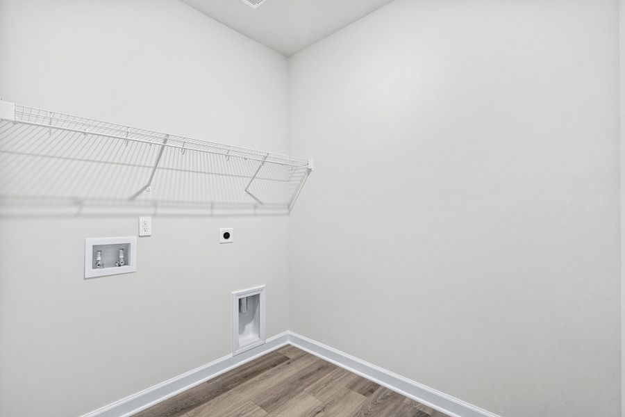 Spacious, unfurnished interior of a new home in Cypress Ridge - The Boardwalk Series, Longs (Image 22).