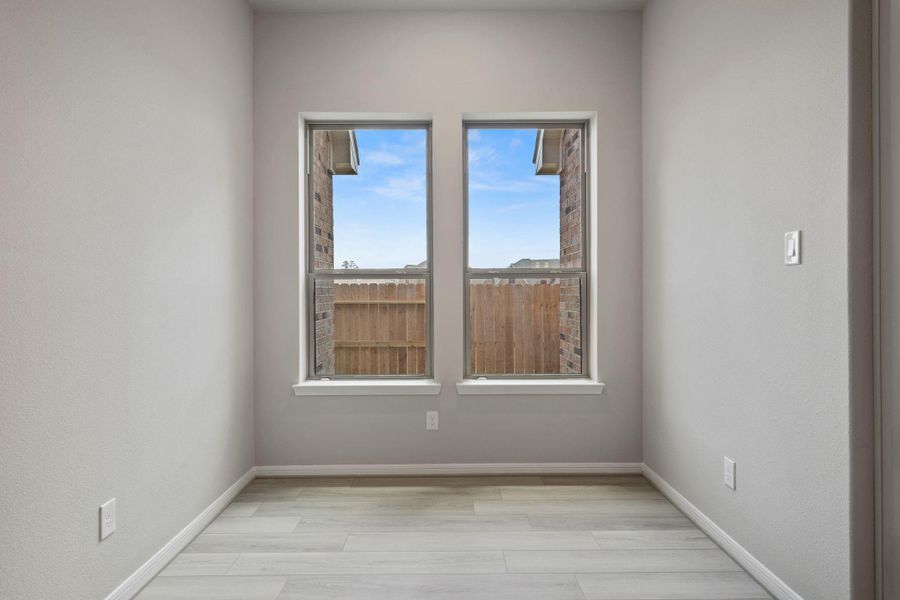 Spacious, unfurnished interior of a new home in The Meadows at Imperial Oaks 60', Conroe (Image 30). Spacious, unfurnished interior of a new home in The Meadows at Imperial Oaks 60', Conroe (Image 30).