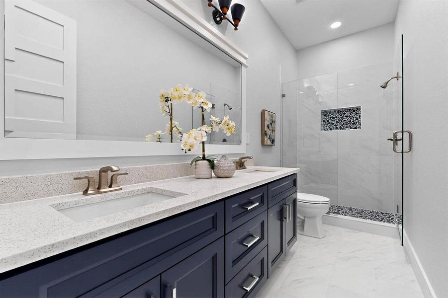 Furnished interior view inside a new home in , Dallas (Image 29). Furnished interior view inside a new home in , Dallas (Image 29).