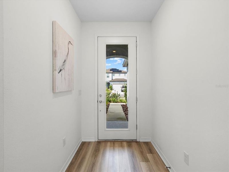 Spacious, unfurnished interior of a new home in , Land O' Lakes (Image 19).