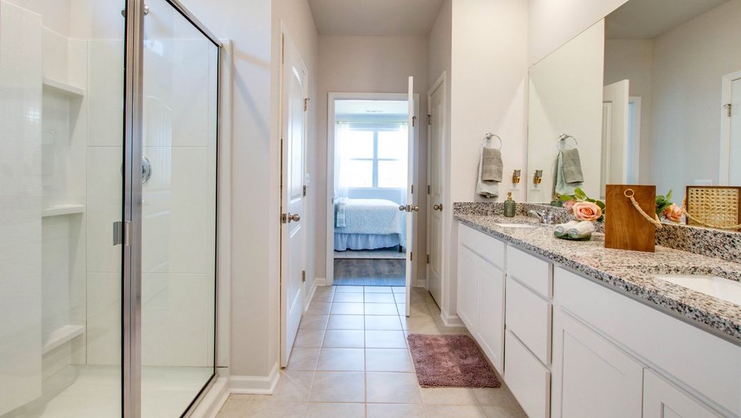 Representative furnished interior of a home built from the Bristol by D.R. Horton in Kingston Creek, Jackson (Image 19).