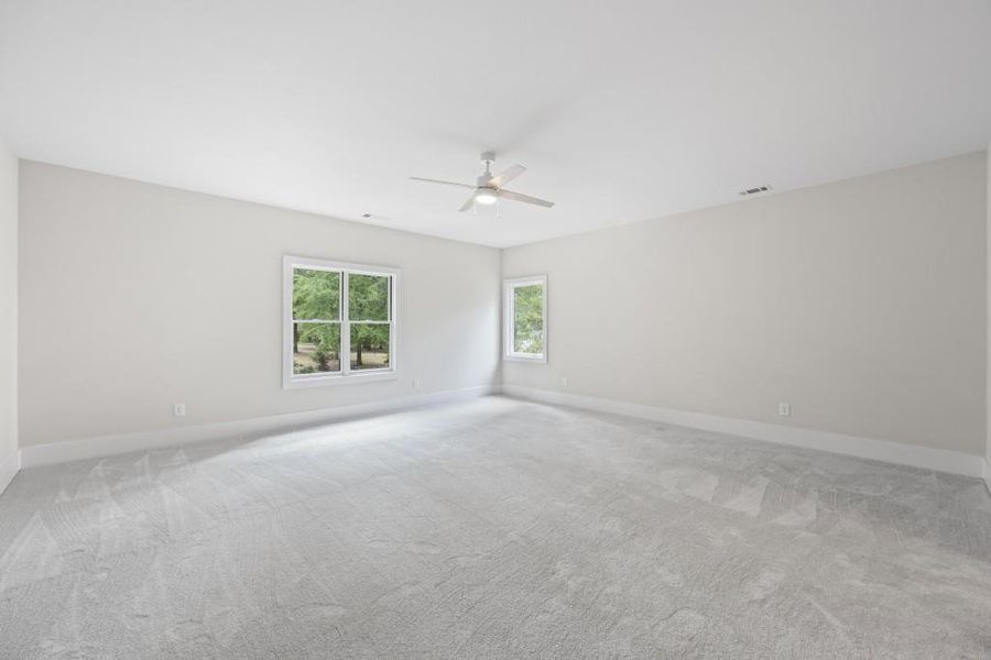 Spacious, unfurnished interior of a new home in , Buckhead (Image 37).
