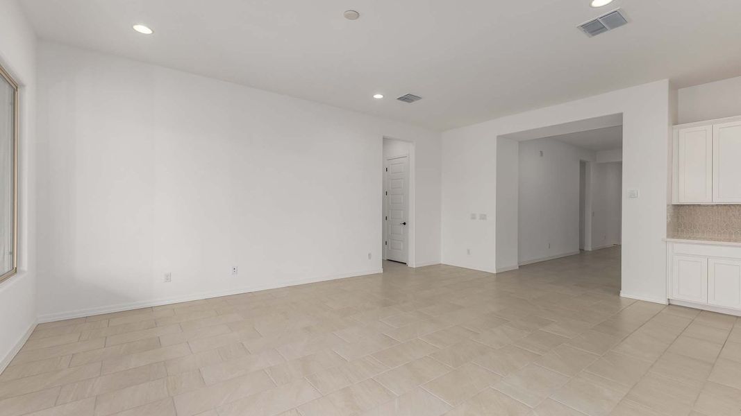 Furnished interior view inside a new home in Arroyo Seco - Hacienda, Buckeye (Image 8).