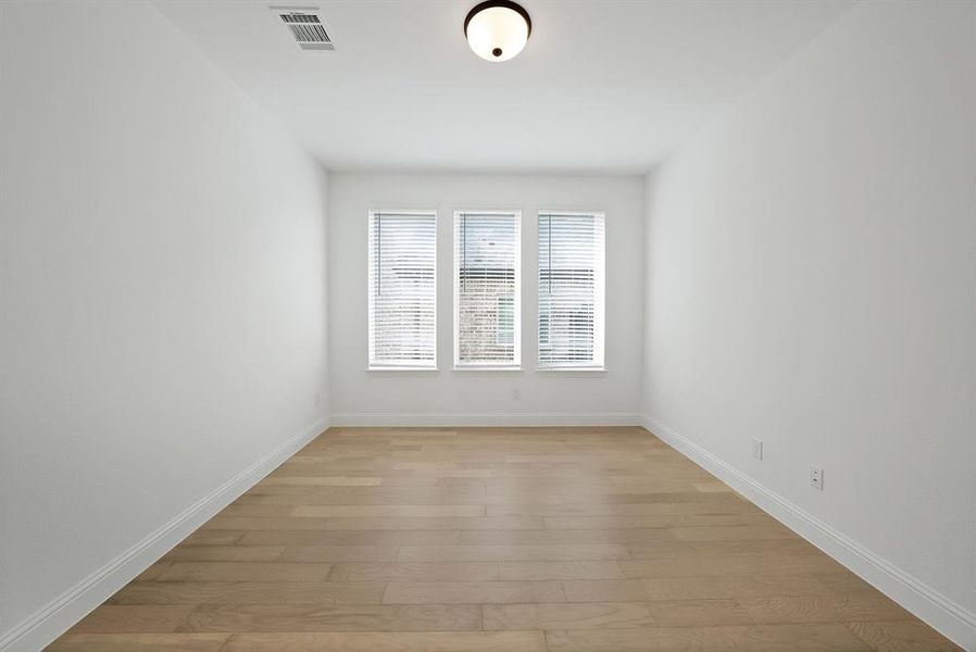 Spacious, unfurnished interior of a new home in , Venus (Image 31).