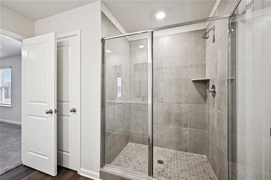 Furnished interior view inside a new home in Avalon - Reserve Series, Conyers (Image 7). Furnished interior view inside a new home in Avalon - Reserve Series, Conyers (Image 7).