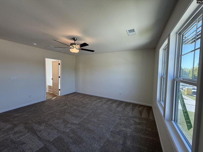 Spacious, unfurnished interior of a new home in Dunbar Village, Cayce (Image 34).