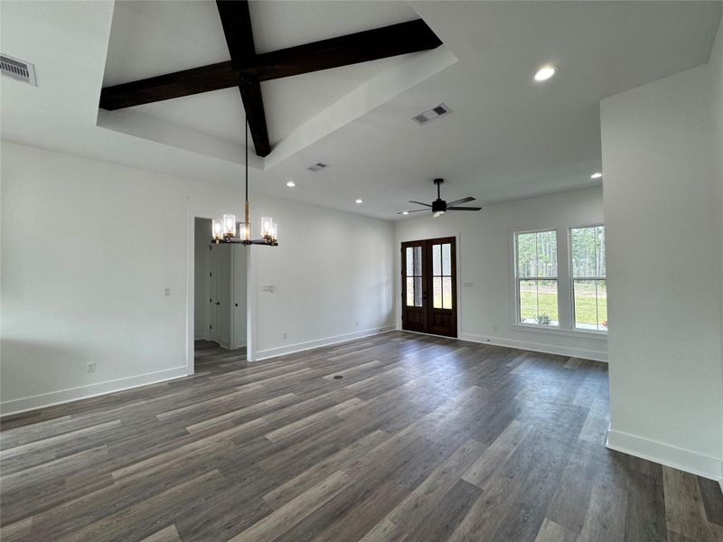 Spacious, unfurnished interior of a new home in , Brookeland (Image 33).