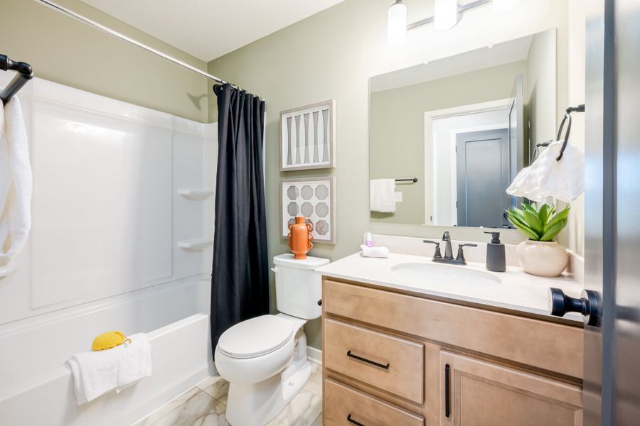 Representative furnished interior of a home built from the Wesley by Fischer Homes in Cherry Glen, Euharlee (Image 20).