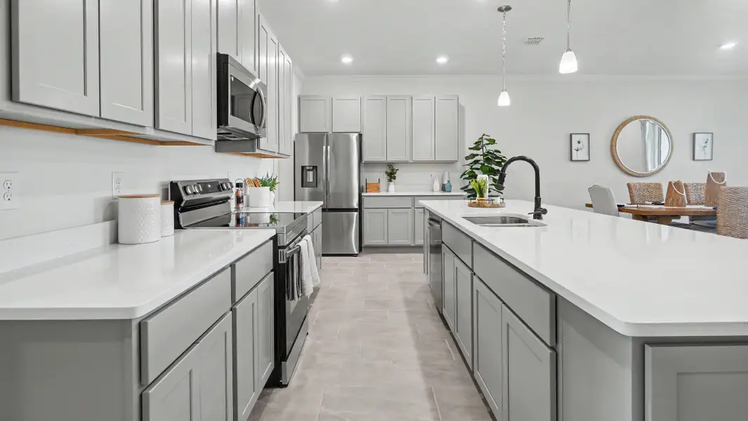 Representative furnished interior of a home built from the Drexel by Maronda Homes in Labelle, Labelle (Image 6).
