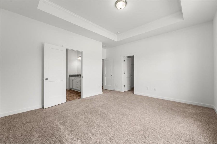 Spacious, unfurnished interior of a new home in , Statham (Image 20).