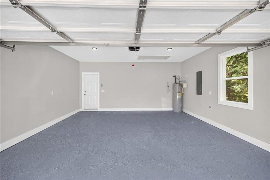 Spacious, unfurnished interior of a new home in , Covington (Image 30).