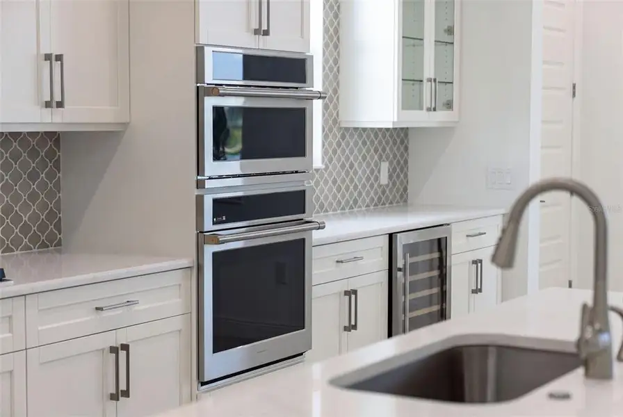 Furnished interior view inside a new home in , Sarasota (Image 33).