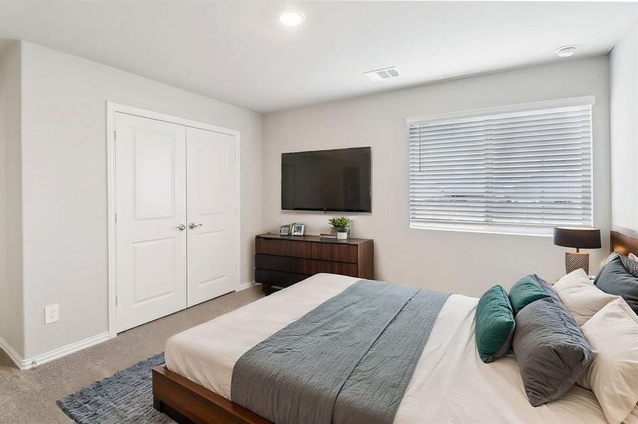 Photo is not of the actual home, but is an inspirational photo of builder’s model home and may depict options, furnishings, and/or decorator features that are not included.