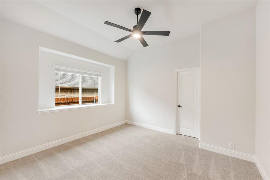 Spacious, unfurnished interior of a new home in Villages of Walnut Grove, Midlothian (Image 24).