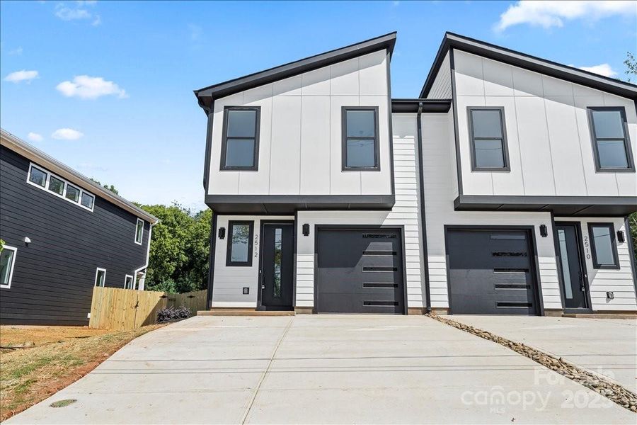 Image 27 of a home in .