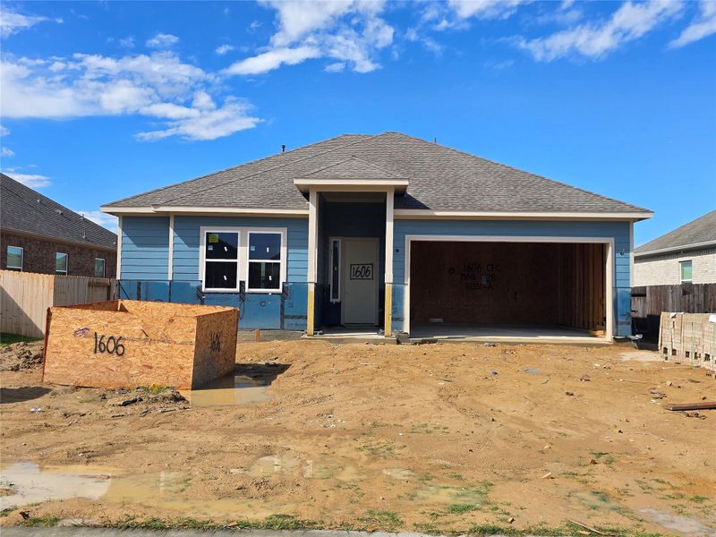 Attractive craftsman style home Attractive craftsman style home