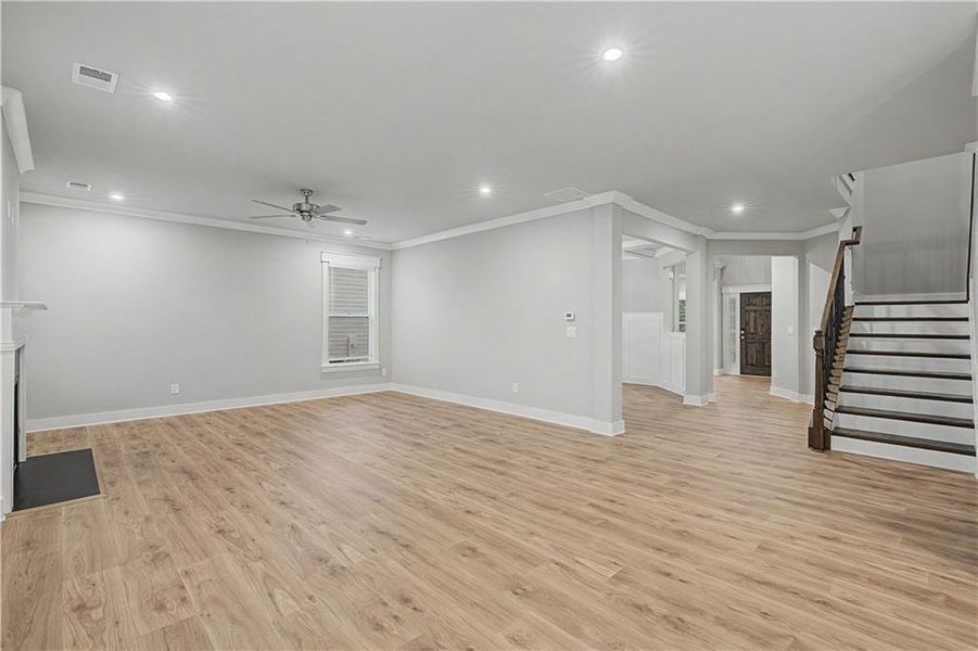 Spacious, unfurnished interior of a new home in Springside Reserve, Powder Springs (Image 41).