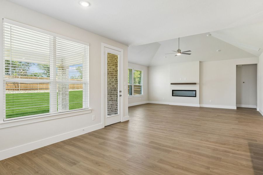 Spacious, unfurnished interior of a new home in Rainwater Crossing, Celina (Image 17). Spacious, unfurnished interior of a new home in Rainwater Crossing, Celina (Image 17).